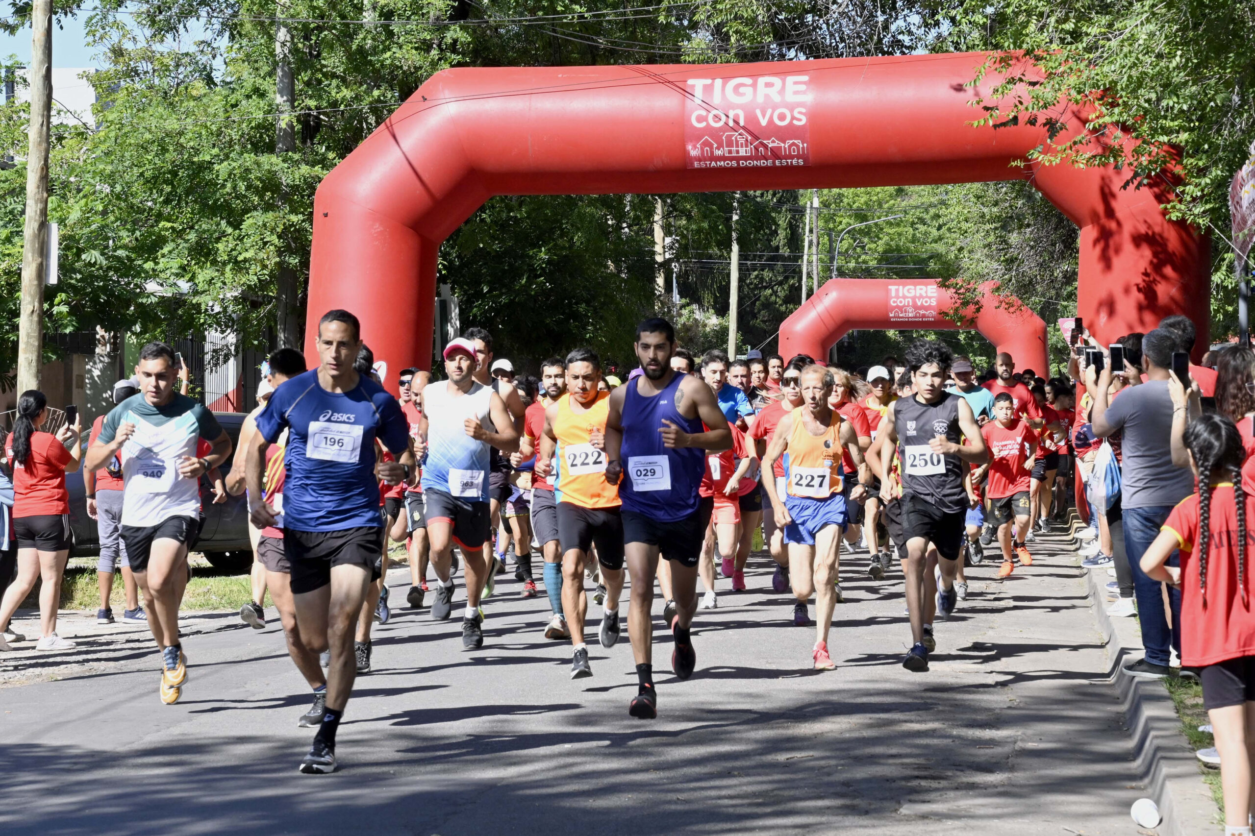 Carrera «Comunidad de Tigre» en el 96° aniversario de Don Torcuato