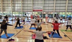 El Municipio de Tigre coordinó jornadas de yoga en polideportivos de diversas localidades