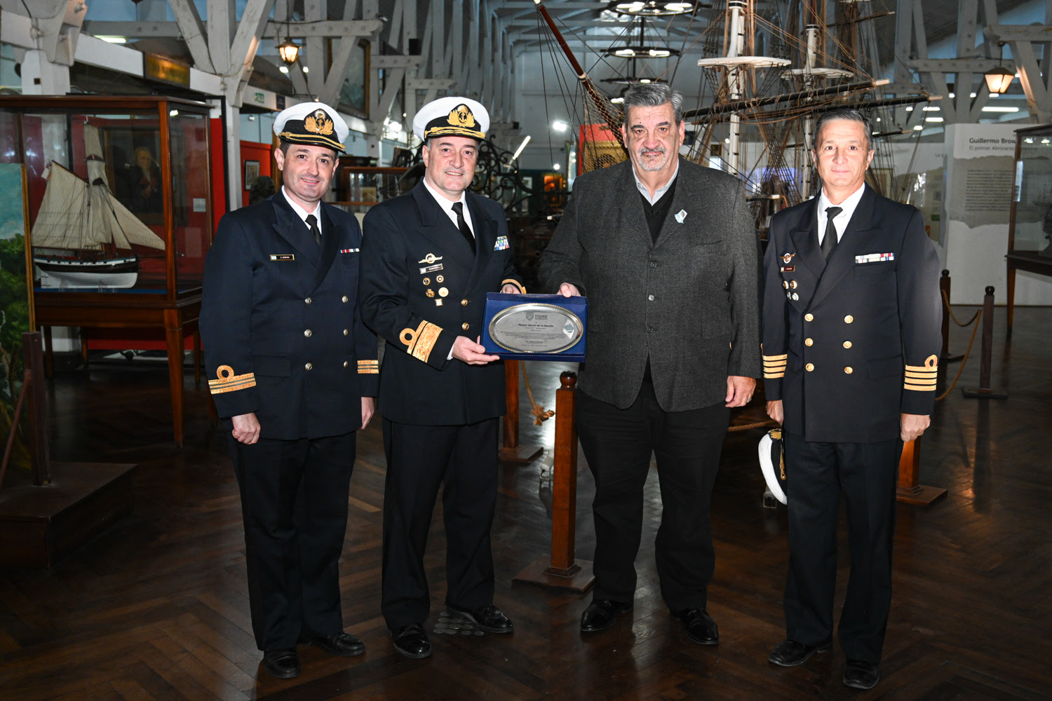 El Museo Naval de la Nación conmemoró su 134° aniversario en el Paseo Victorica