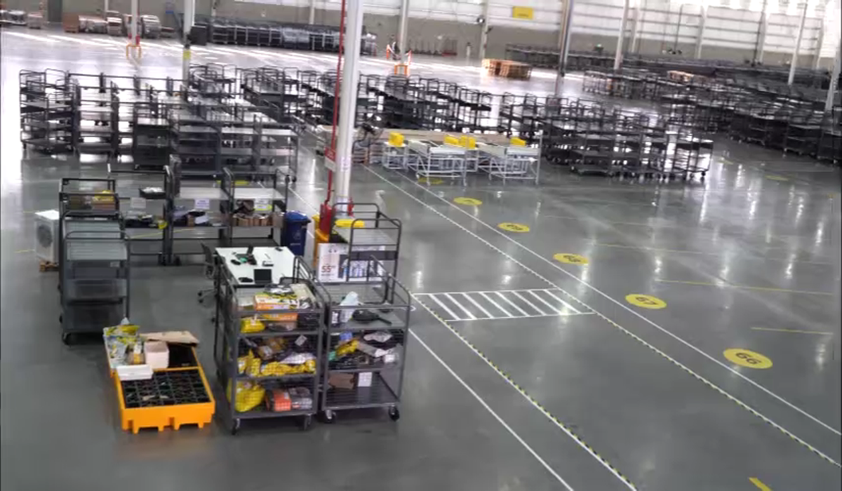 el nuevo centro logístico de última milla de la empresa Mercado Libre Argentina, que va a generar cerca de 200 nuevos puestos de trabajo directos para vecinos y vecinas de Tigre, sumando un impacto de mayor volumen de entregas para unos 700 transportistas de la zona