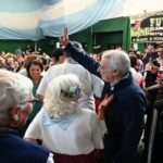 El intendente Julio Zamora participó del encuentro con la comunidad en la Asociación Junta Vecinal.