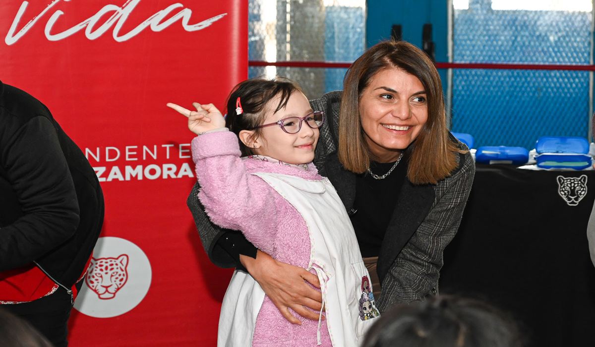 El programa municipal Para Verte Mejor entregó lentes a alumnos de cuatro instituciones de General Pacheco