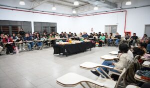 Vecinos del distrito recibieron sus diplomas tras finalizar la capacitación en Lengua y Cultura Quechua
