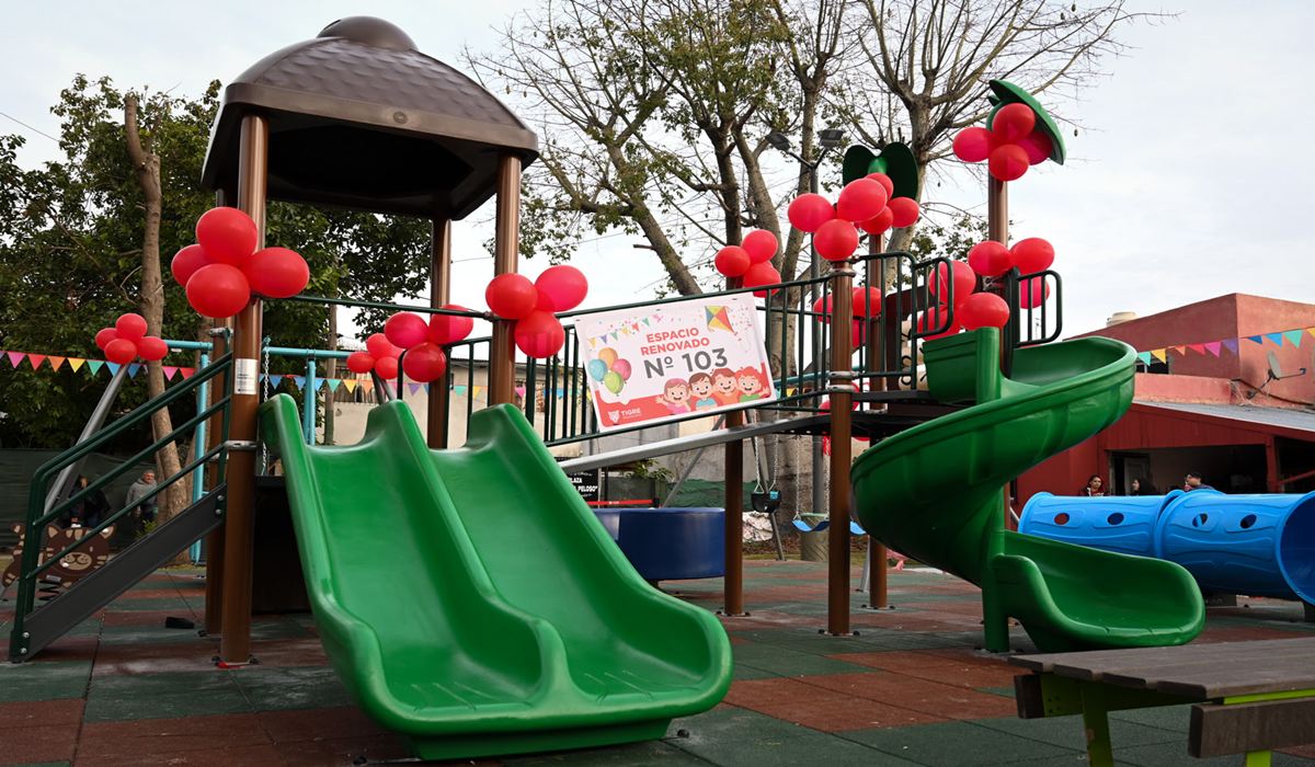 El nuevo espacio - ubicado en el barrio Counvico - cuenta con nuevos juegos para niños y niñas, parquización, iluminación led, sectores deportivos y parquización