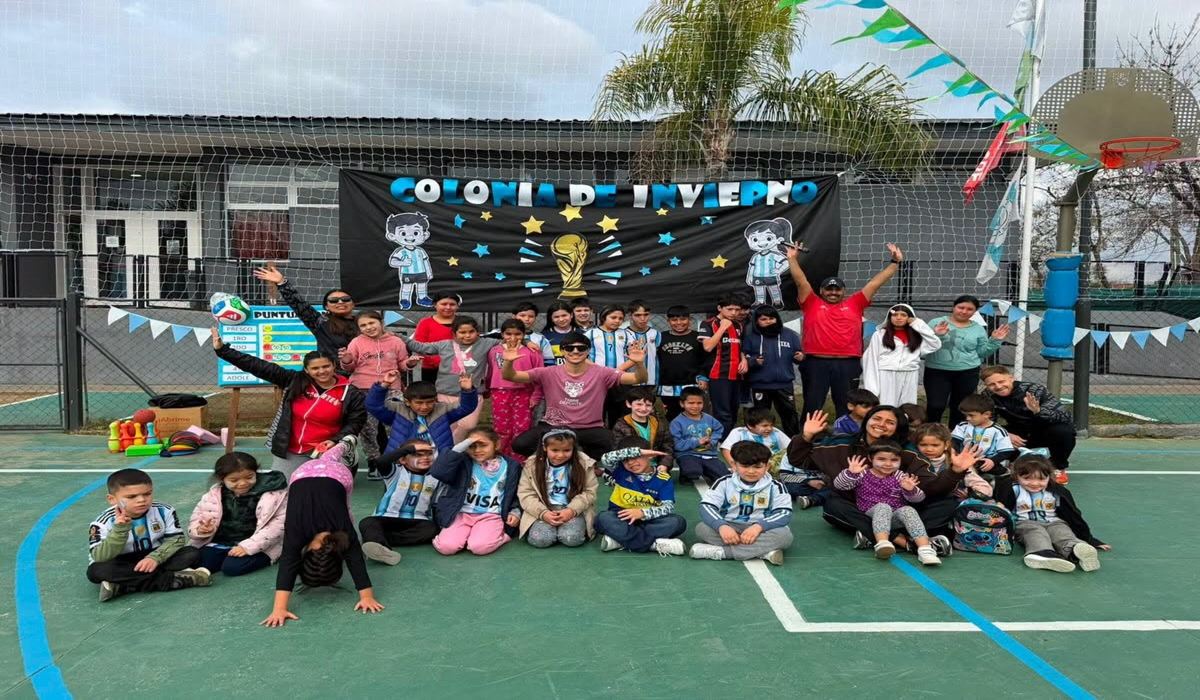 Los participantes realizaron actividades recreativas, deportivas y acuáticas en los campos de deportes del partido